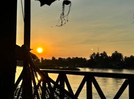 Friendship Guesthouse Dondet, δωμάτιο σε οικογενειακή κατοικία σε Nakasong