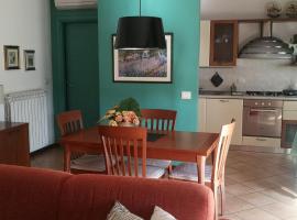 Umbriahouse, hotel in Terni