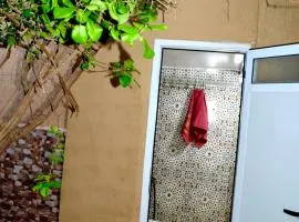 Sunny Villa in Heart of Erfoud - Terrace & Garden, Fast WiFi & Free Parking Included-Your Gateway to Merzouga Dunes