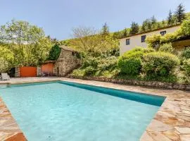 Stylish villa with large pool and stunning views