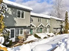 Outdoors, Hiking, Skiing Mountain Vacation Getaway