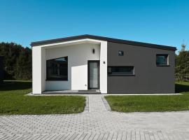 Kintų Perlas - Cozy Holiday House Complex, bungalow à Kintai