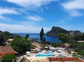 Paleo Inn Hotel, hotel en Paleokastritsa