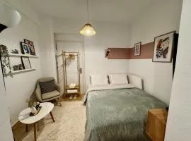 The Nest - Cozy Stay in Arcadia