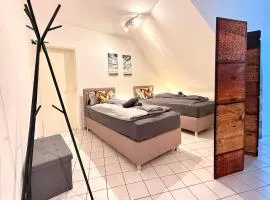 Femo SCHICK und EDEL kpl Wohungen 2 Bäder eigener Eingang