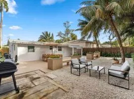 Spacious Miami Retreat with Private Backyard — Ideal for Families & Groups