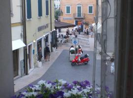 Ca' Ottocento, B&B in Lazise