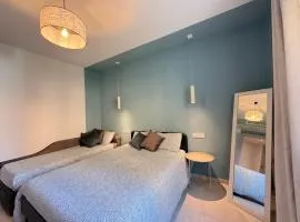 Alfieri2 - Netflix-Parking-Supermarket-Centro