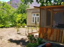 Cottage De Hunza- A Soul Retreat Sanctuary