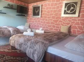 The cave of Cyclops &ndash; willa 