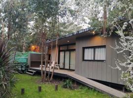Vida en el bosque, hotel en Necochea