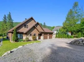 Peaceful Retreat on Lac de l'Argile