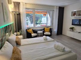 Residenza Lago di Lugano, hotel en Bissone