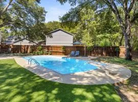 New! Flower Mound Home with Pool and Firepit