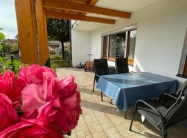 Ferienwohnung im Hexental - Familienurlaub bei Freiburg & Schwarzwald อินน์ในWittnau