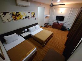 Najmi Inn Hotel, hotel in Kampong Burok