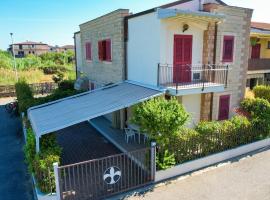 Villetta indipendente a due passi dal mare, Hotel in Stazione di Torre Cerchiara