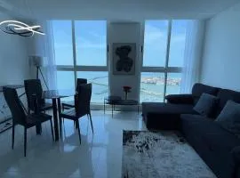 Ocean View Apartment, 35th Floor