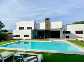 Villa La Roca con casita independiente