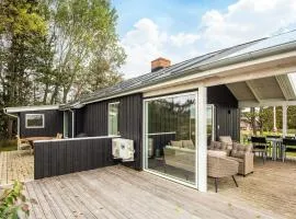 5 person holiday home in Rømø