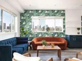 Prestige 5BR Townhome Near LA Hot Spots