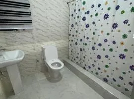 Cozy Apartment with Modern amenities