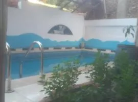 Memnoun house