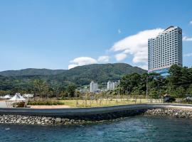 Hotel The PORA Suitz, hotel en Sodong-ni