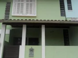 Casa na Praia da Enseada