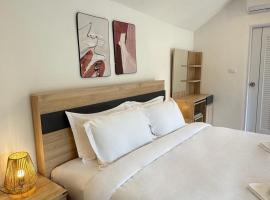 Seashell Family-1普吉岛木屋走几步到邦涛海滩看日落周边餐饮方便, camping em Praia de Bang Tao