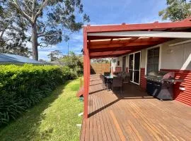 Seabreeze Cottage Cosy Couples Retreat Stay by the Beach