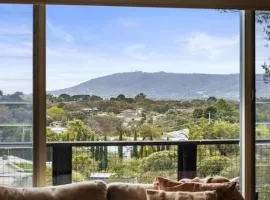 Nautilus Rise – Panoramic Bay Coastal Views