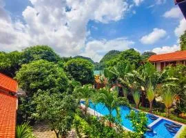 Ninh Binh Mountain Side Homestay & Cafe