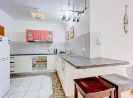 Liana 10 One bedroom beachfront views