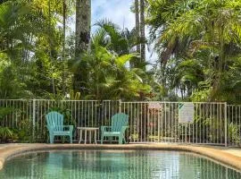 Liana 10 One bedroom beachfront views