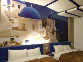 Cherry Blossom Motel, motelis mieste Puli