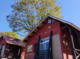 キャンプ&リゾート立山山麓家族旅行村, Hotel in Tateyama