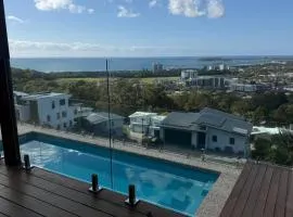 Mountain-Top Ocean View in Coffs Harbour