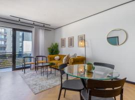 Nine Palms - Century City Luxury Apartment, hotel din Cape Town
