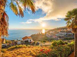 Magnolia Sunsets, hotel v destinaci Calheta