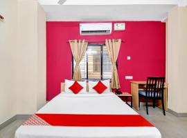 Hotel O Grand Lazeez Dumurjala outdoor Stadium, hotel em Sāntrāgāchi