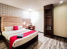 RedDoorz Plus at Paragon Nagoya Hotel Batam, hotel en Nagoya