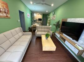 Cameron Palas Homestay, hotel com piscina em Brinchang