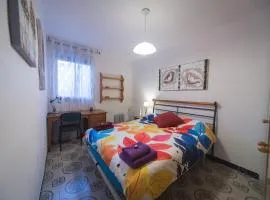 Comodo y luminoso en Cornella -Barcelona-