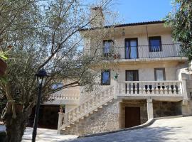 Villa Garabán, hotel in Padrón