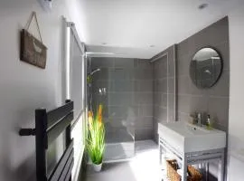 Arthouse Canterbury-Free Secure Parking