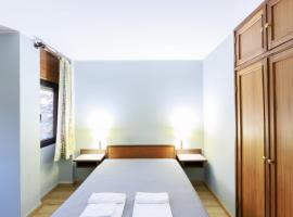 São Roque Suites, hotel v destinaci Bragança