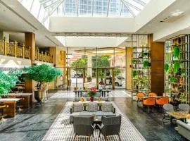 Montien Hotel Surawong Bangkok