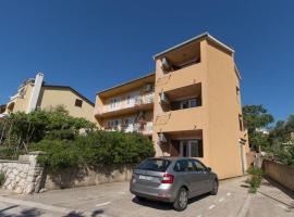 Apartments Marija, hotel in Cres