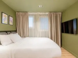 grey l studio apartments Downtown Cairo Ouzonian House